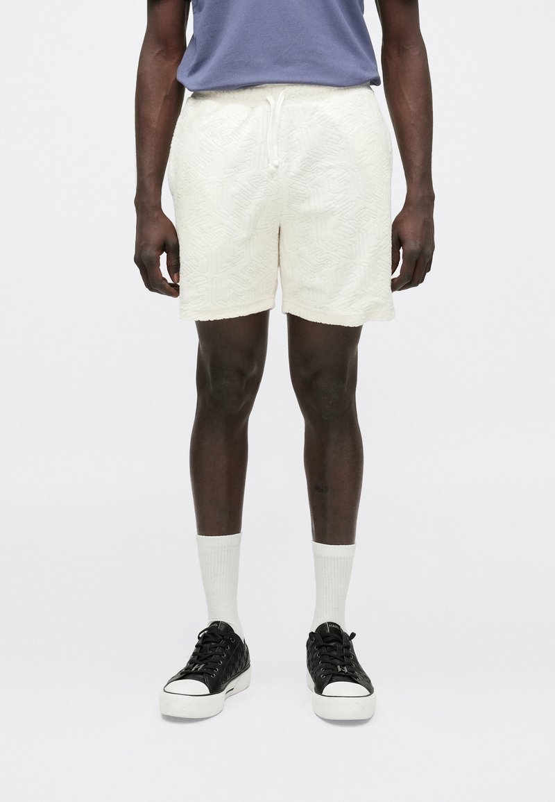 Lyle & Scott EMBLEM - Shorts - chalk