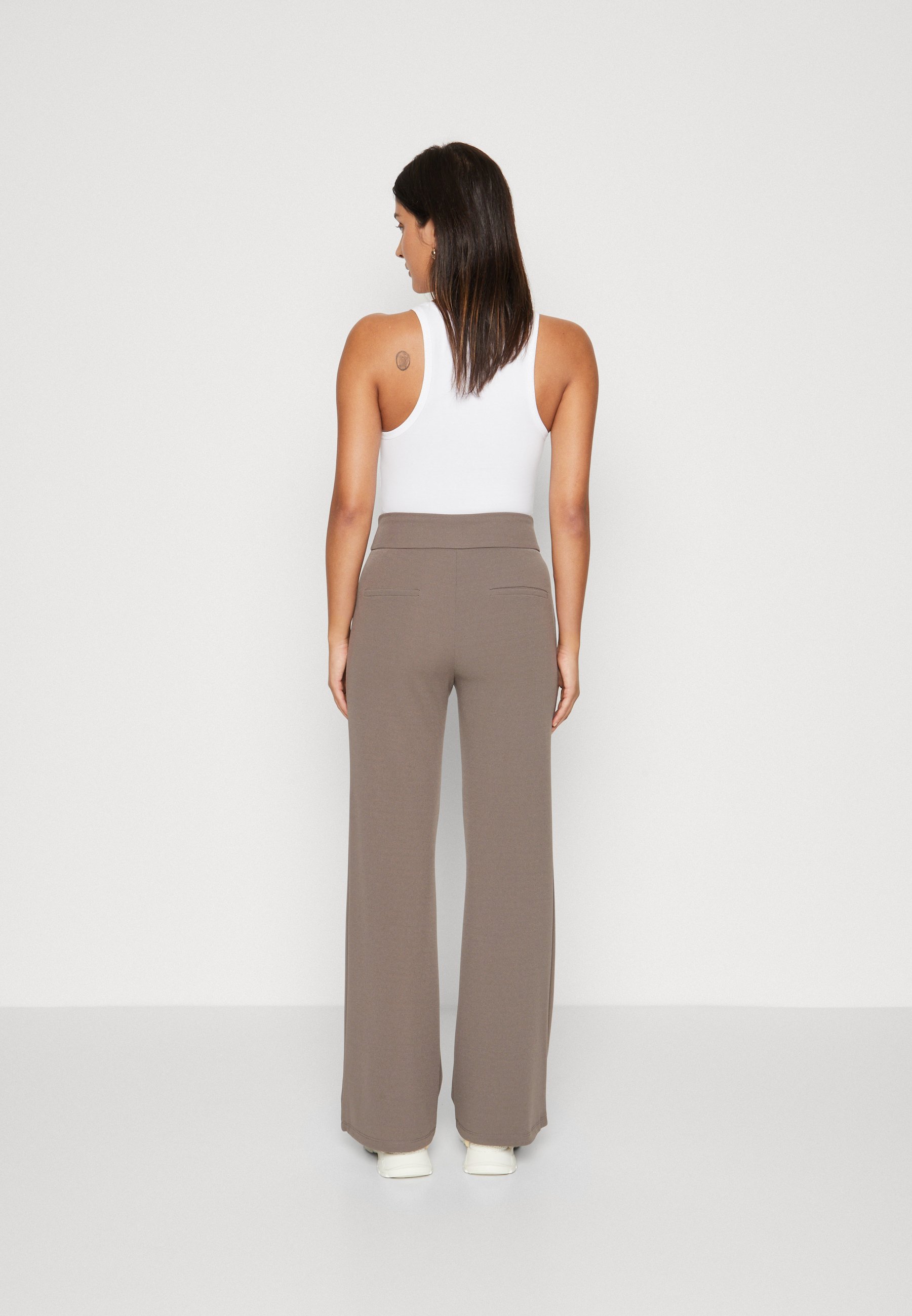 YAS Damen Wide Leg Hose „Victoria“ – Weite Stoffhose Aus Recyceltem Polyester