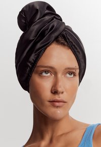 Glov GLOV® DOUBLE-SIDED SATIN HAIR TOWEL WRAP - Haaraccessoire - black