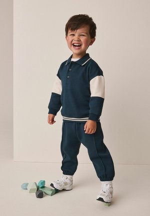 Next, POLO JOGGERS SET - Trening - neutral