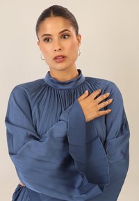 Apart Freizeitkleid - mittelblau