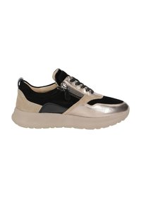 Schnürsneaker mit metallic-goldenen und schwarzen Wildleder-Paneelen, seitlichem Reißverschluss und einer klobigen beige Sohle. Strukturierte Oberfläche mit verschiedenen Materialien.