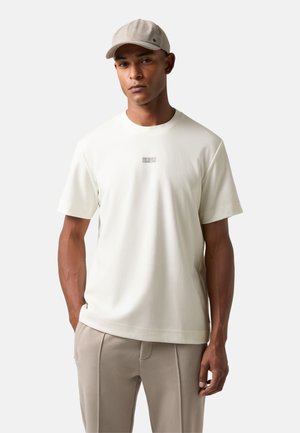 LUKAS - T-shirt basic