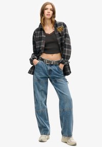 Superdry & Co ATHLETIC ESSENTIAL CROPPED  - Top - bison black