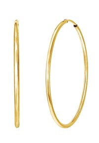 Boucles d'oreilles en métal doré en forme d'anneau avec une finition lisse et polie ; forme ovale ; design léger ; fermeture sécurisée ; sans embellissements supplémentaires.