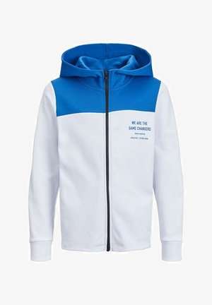 Sudadera con cremallera que presenta una parte superior azul y un cuerpo blanco. Material suave, mangas largas, texto gráfico en el frente y cierre de cremallera negro.