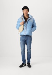 Jack & Jones JORSILAS  jasnoniebieski