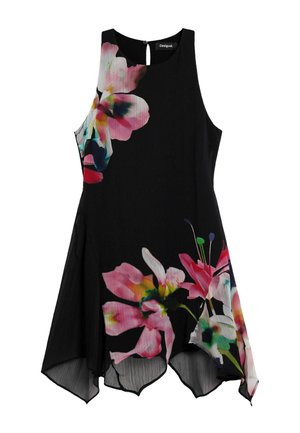 Zwarte mouwloze jurk met een bloemenpatroon in roze, wit en groen. Heeft een asymmetrische zoom en een rugsluiting met keyhole-detail.