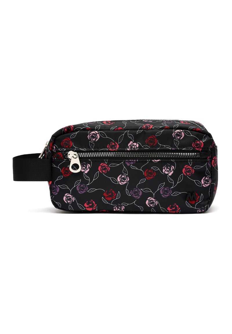 Borsa cosmetica in tessuto nero con un motivo floreale di rose rosse, rosa e viola con foglie verdi, chiusura con zip e manico laterale.