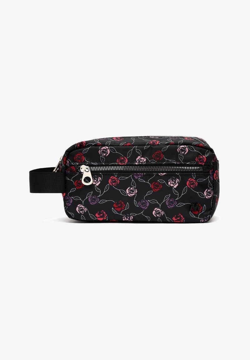 Borsa cosmetica in tessuto nero con un motivo floreale di rose rosse, rosa e viola con foglie verdi, chiusura con zip e manico laterale.