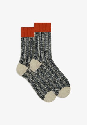 Gallo UNISEX WITH VERTICAL-STRIPE OXFORD DETAIL - Socken - blumelange