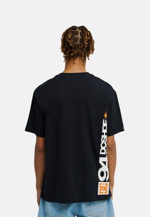 DC Shoes, - T-shirt z nadrukiem
