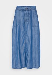 Jeanskjol med hög midja, justerbar dragsko och två sidofickor. Mjuk, lätt vikt i en medelblå nyans.