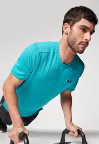 Under Armour TECH VENT GEOTESSA  - T-Shirt sport - hydro teal/black