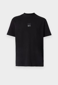 - T-shirt basic