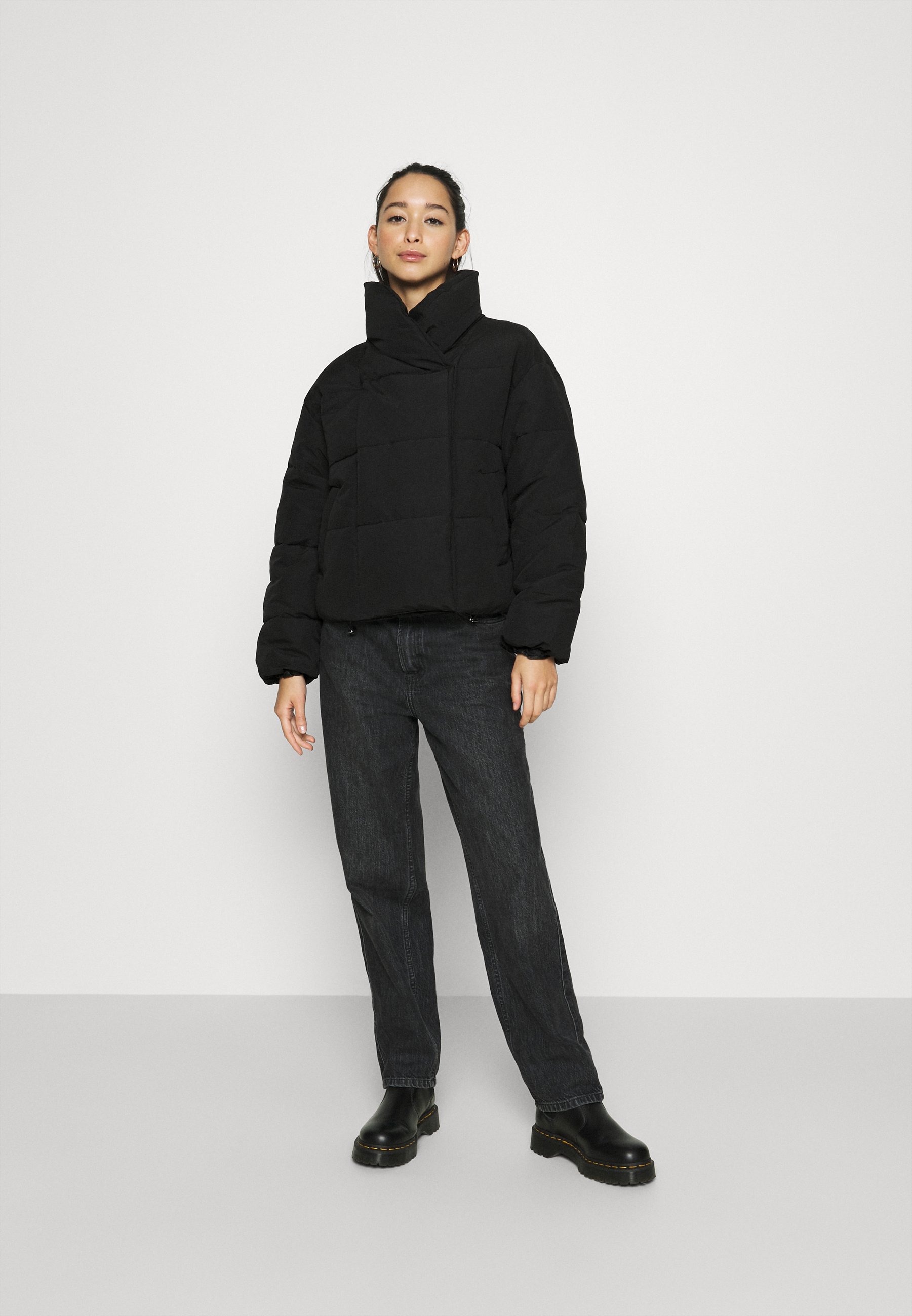 pcsazel short puffer jacket
