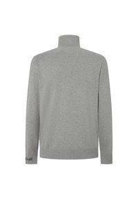 Grijze pullover trui met een hoge hals, lange mouwen, ribgebreide manchetten en een iets losse pasvorm. Subtiele textuur met geborduurd logo detail.