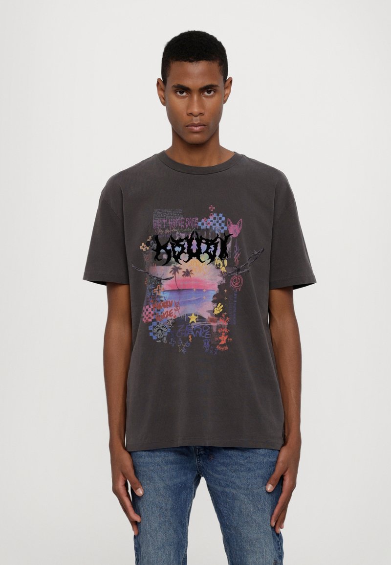 Ksubi VANDALS BIGGIE TEE  - Triko s potiskem - black