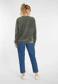 NXG by Protest NXGKERBEROS - Sweatshirt - mistygreen