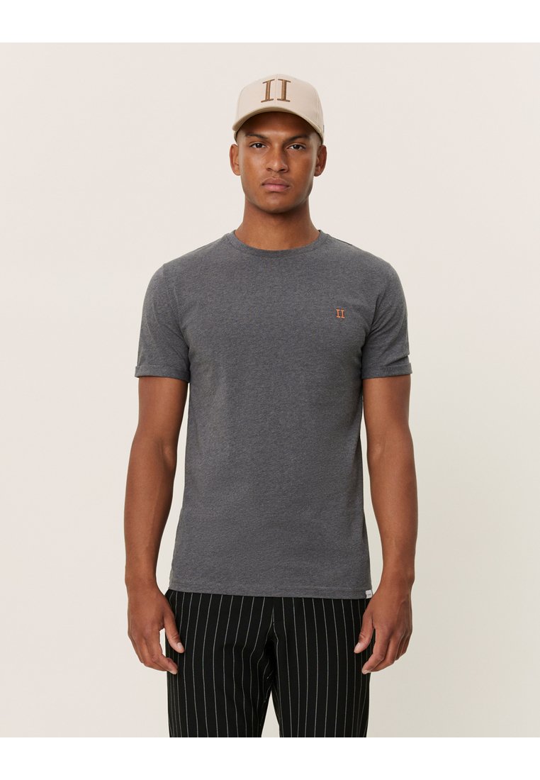 Les Deux NØRREGAARD SEASONAL - Jednoduché tričko - charcoal melange