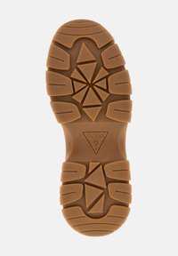 Guess BERRETT - Trainers - beige