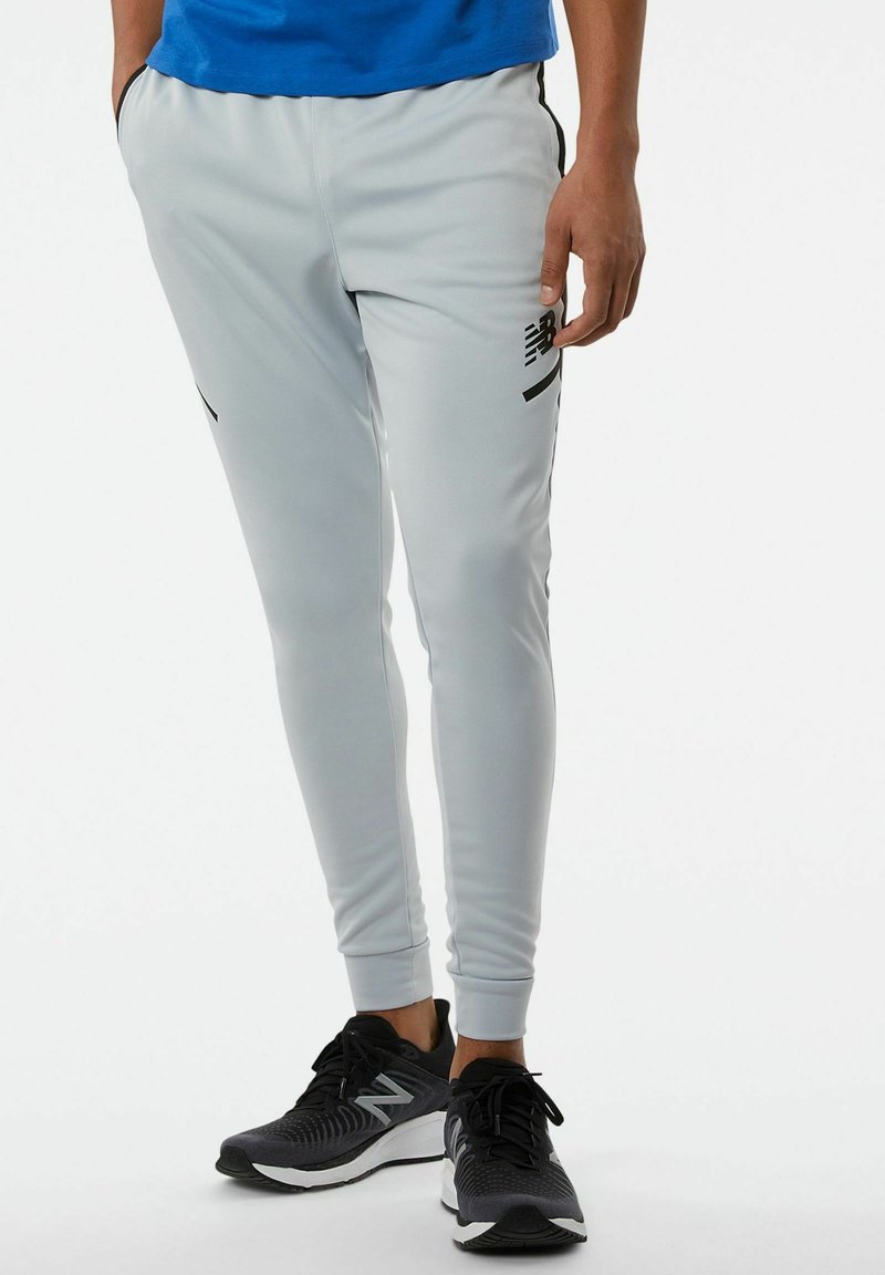 New Balance TENACITY FOOTBALL TRAINING Tracksuit bottoms light