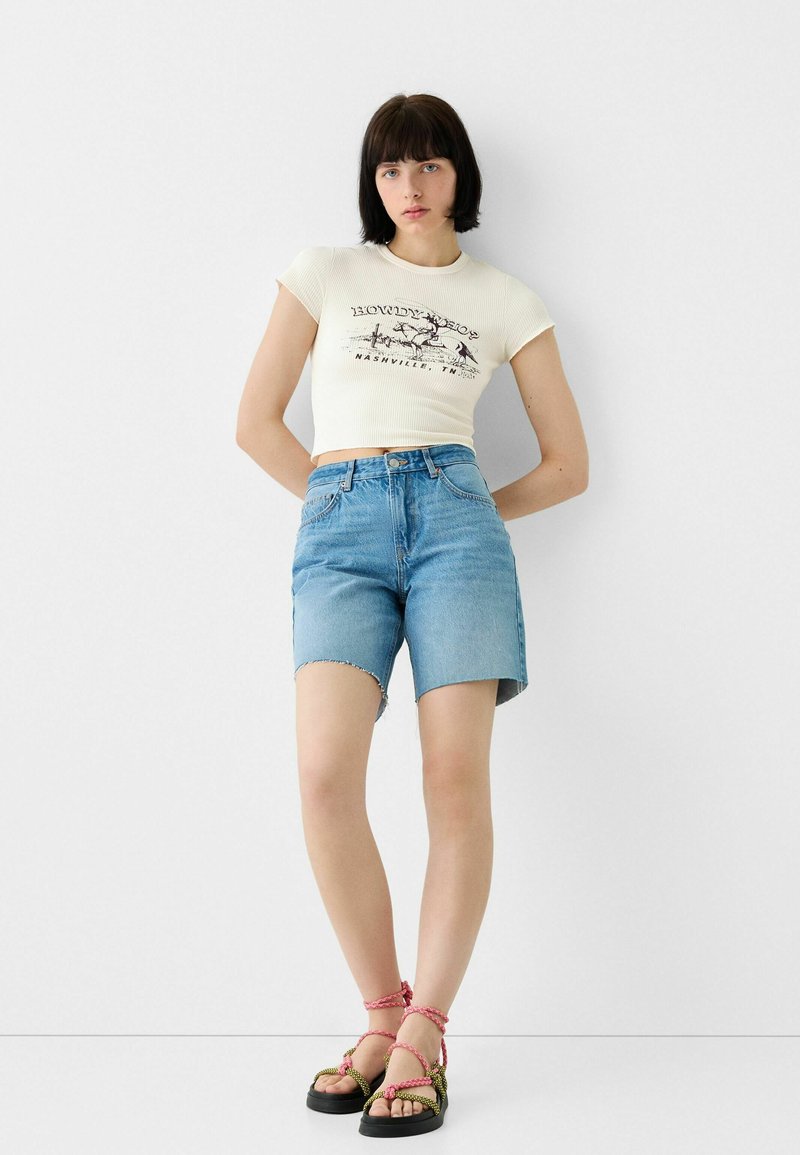 Bershka T-shirt print beige