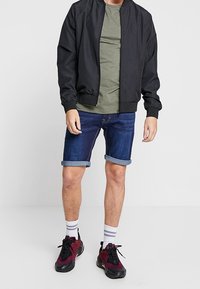 YOURTURN Farkkushortsit - blue denim