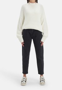Shoeby Strickpullover - white