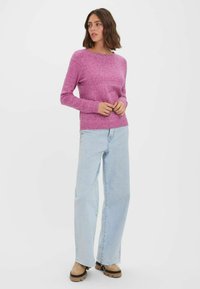 Vero Moda VMDOFFY O NECK BLOUSE - Trui - wild aster