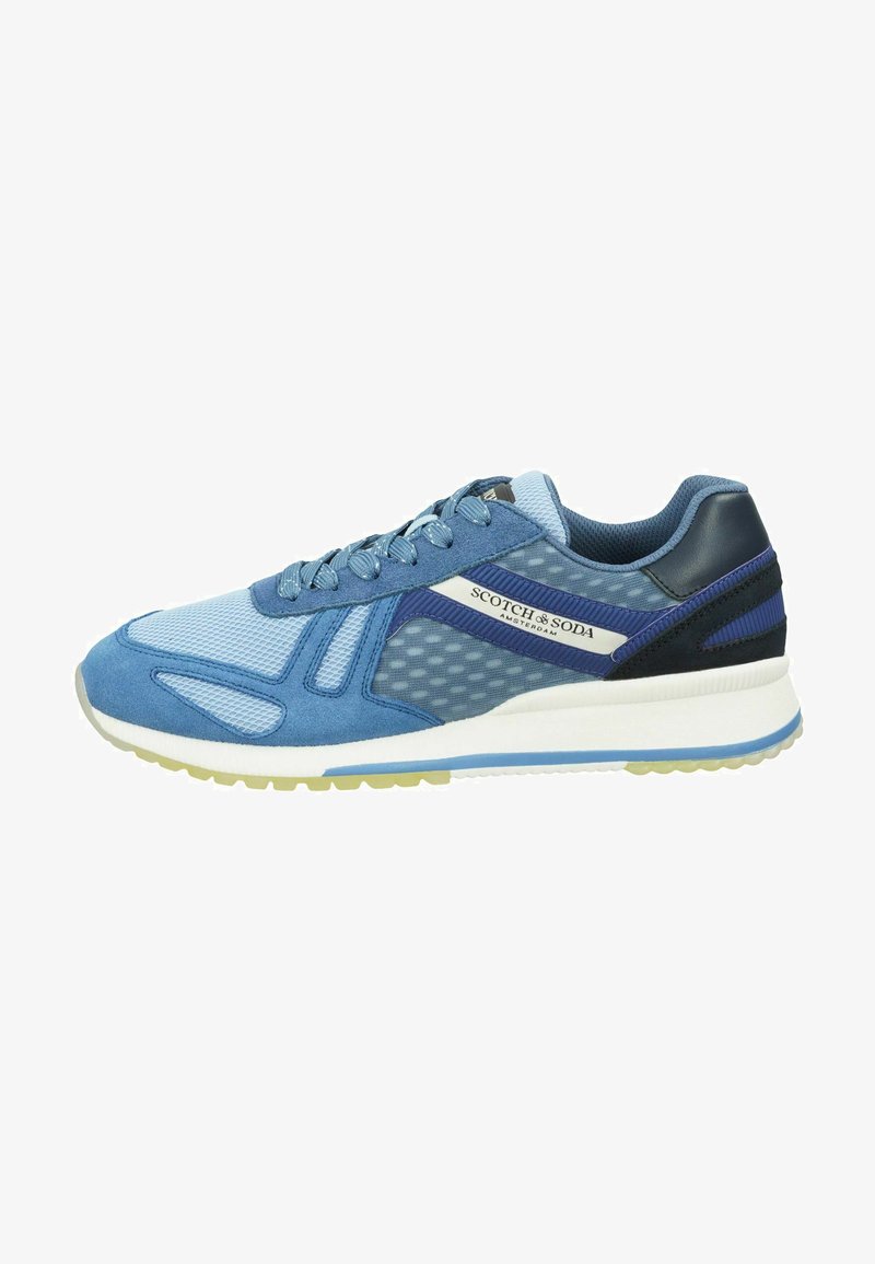 Blaue Sportschuhe aus einer Mischung von Wildleder und Mesh-Materialien, mit einer strukturierten Oberfläche, weißer Sohle und kontrastierenden Akzenten.