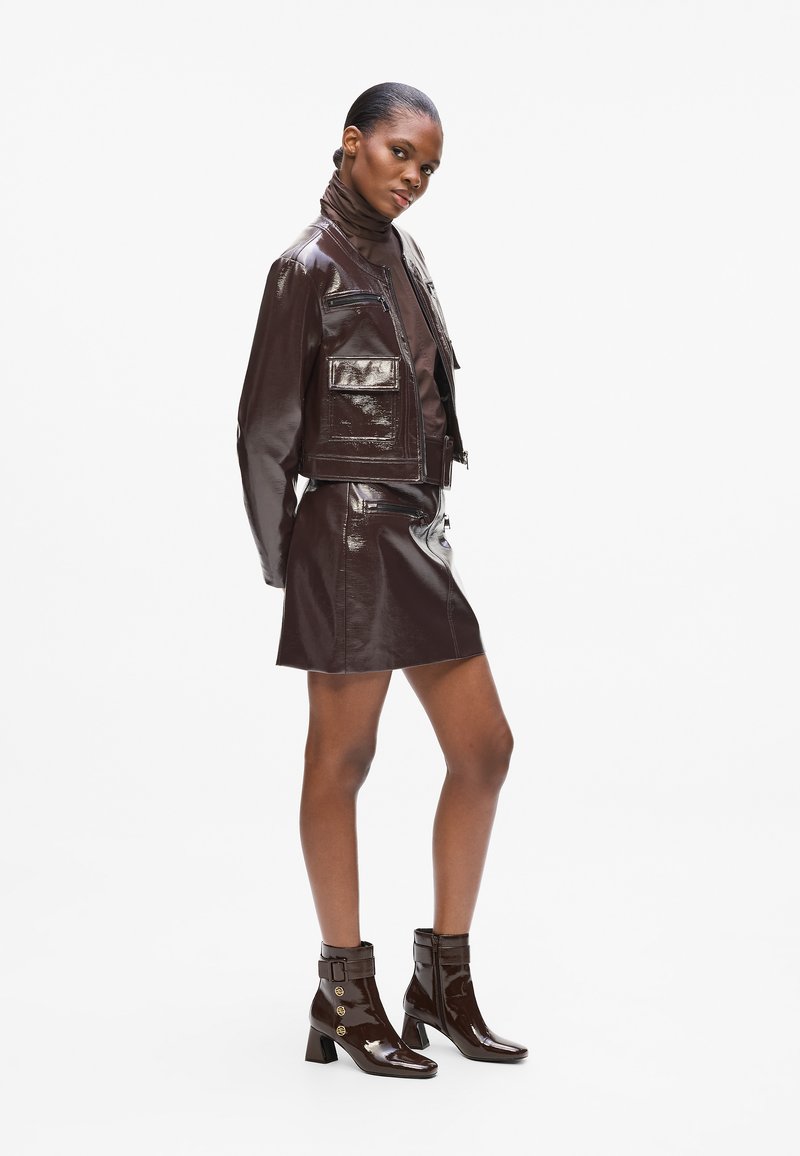KARL LAGERFELD BEATA Autograph Ring Midi Boot - Klassiset nilkkurit - brown