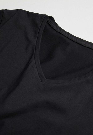 Ysabel Mora MANGA CORTA CUELLO PICO - Camiseta interior - black