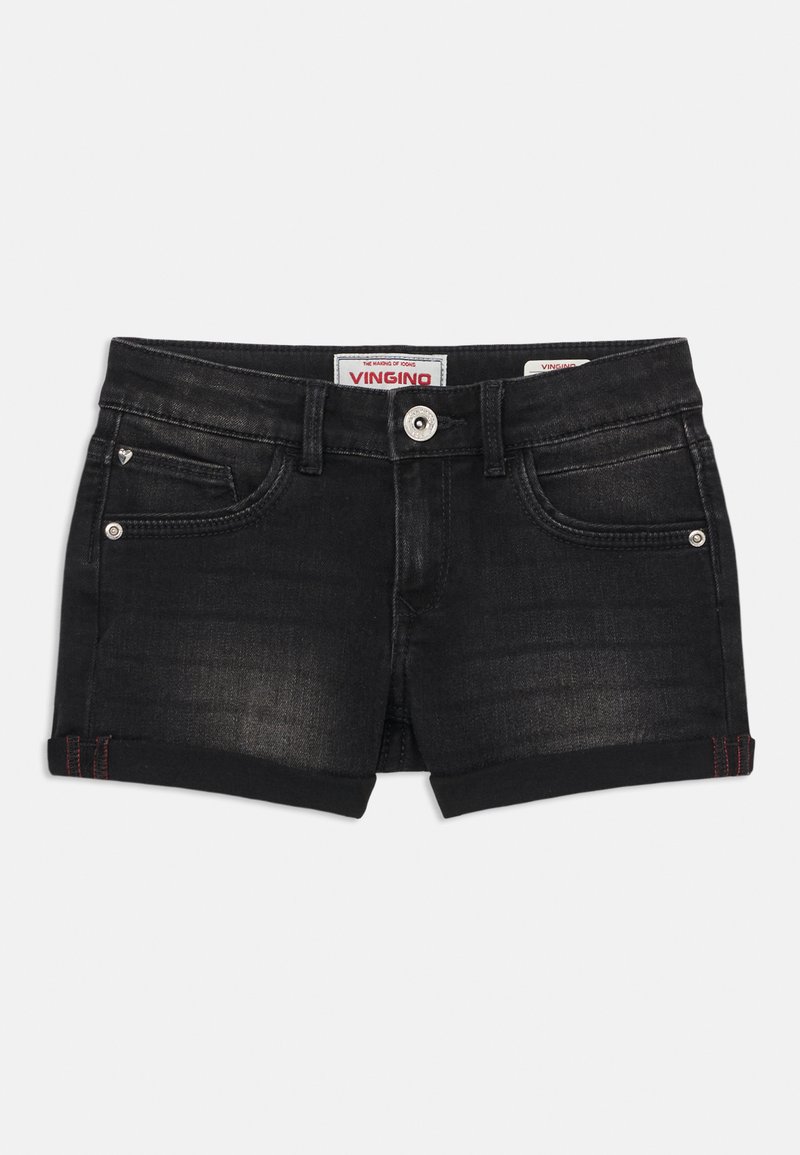 Črne denim kratke hlače s zavitimi robovi, z zapiranjem na gumb spredaj, petimi žepi in rdečimi šivi. Oznaka vidna.