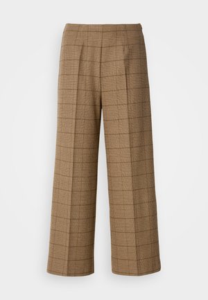 Pantalons larges à carreaux marron avec une coupe ajustée, présentant un tissu texturé et des plis avant pour une structure supplémentaire.