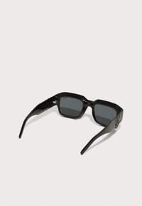 HUGO Occhiali da sole - black
