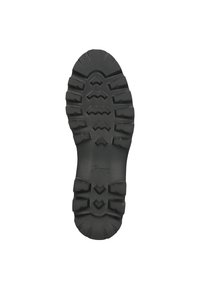 Schwarze Gummisohle mit ausgeprägten Profil, strukturiertem Oberflächen und zentralem Logo. Verfügt über tiefe Rillen für Halt und Stabilität.