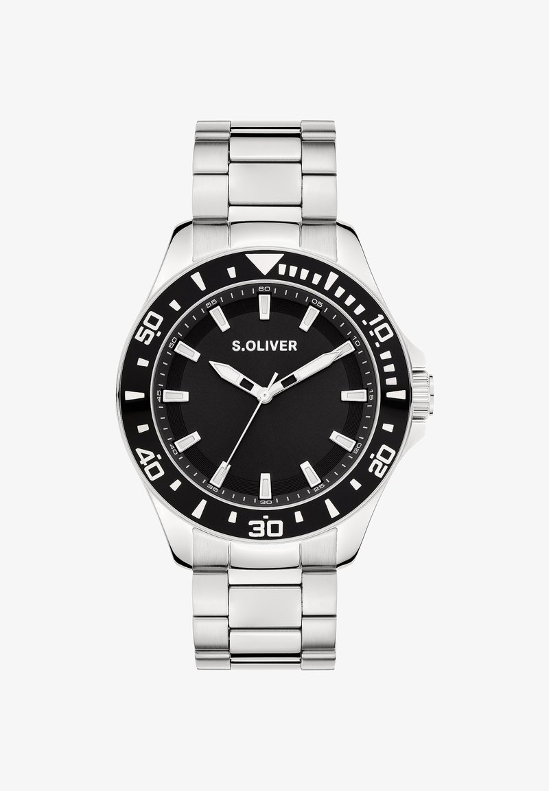 Montre en acier inoxydable avec un cadran noir, des index argentés et un bracelet à maillons argentés. Dispose d'une lunette noire unidirectionnelle. Résistante à l'eau.