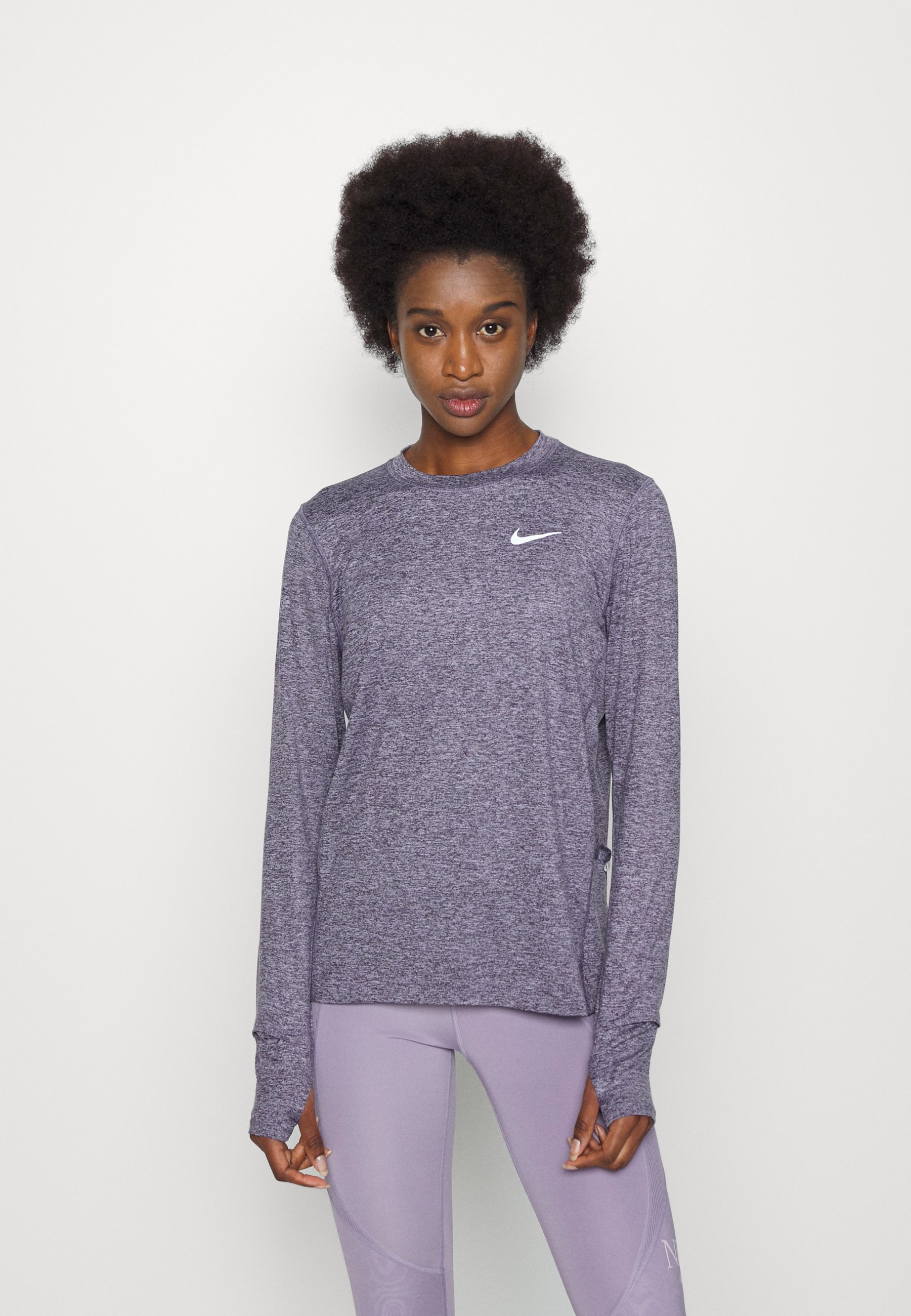 nike performance element