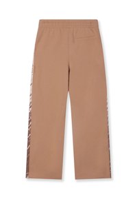 Pantalones deportivos marrones con un cinturón elástico, que presentan paneles laterales de satén. El diseño es holgado y cuenta con un único bolsillo trasero.