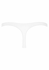 Chiloți albi tanga cu un design minimalist, prezentând o măgură îngustă și un spate în formă de triunghi. Textură netedă, finisaj fără cusături.