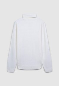 Maglione bianco a collo alto con maniche lunghe. Realizzato in morbido tessuto a maglia, presenta polsini e orlo inferiori a costine, texture liscia senza motivi.