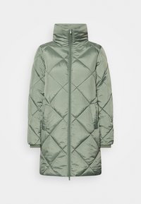 Padded quilted jacket in hellgrün, mit hohem Kragen, durchgehendem Reißverschluss und seitlichen Taschen. Glattes, glänzendes Material mit Rauten-Muster.