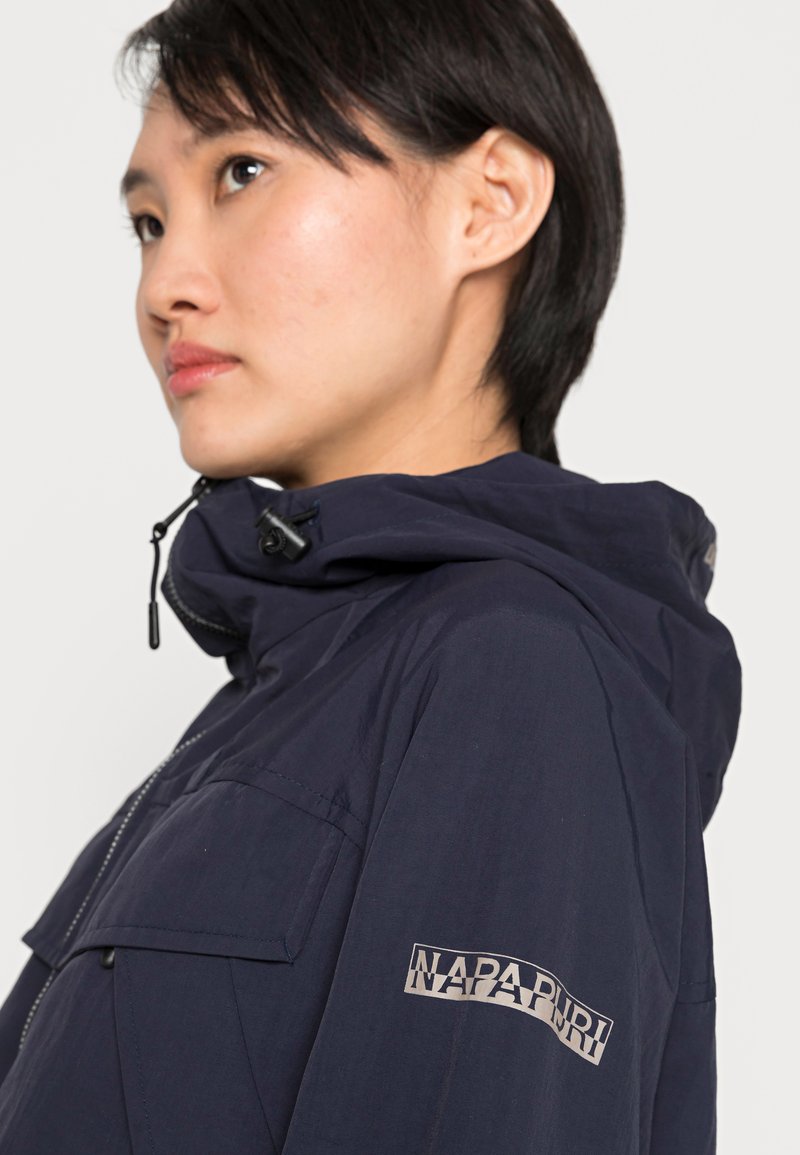 Damen Leichte Jacken | Napapijri SKIDOO CIRCULAR Windbreaker blu marine/dunkelblau - ZL65119 Damen Leichte Jacken | Napapijri SKIDOO CIRCULAR Windbreaker blu marine/dunkelblau - ZL65119