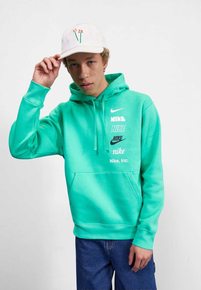 Nike Sportswear CLUB HOODIE Hoodie spring green/green Zalando.co.uk