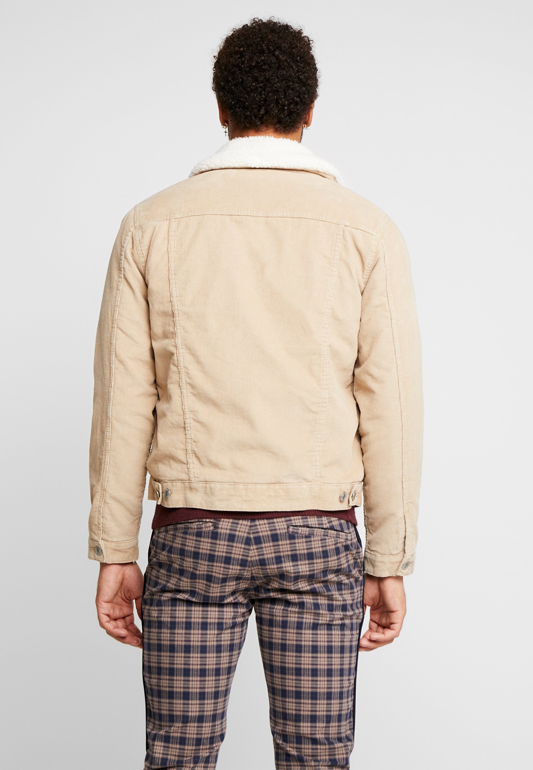 New Look BORG WESTERN Lett jakke ecru Zalando.no New Look BORG WESTERN Lett jakke ecru Zalando.no