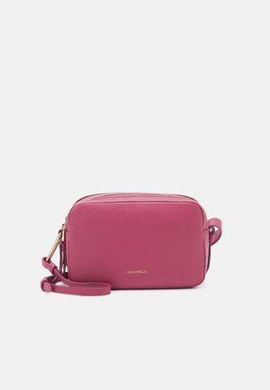 Coccinelle MALORY - Rankinė per petį - rosewood