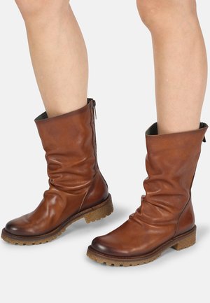 Boots - namibia