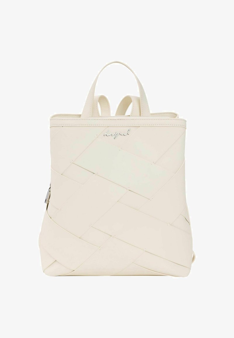 Valge punutud nahast seljakott, kahekordsete peamise käepidemetega, saleda disainiga ja külgse tõmblukuga. Ees on kaubamärgi logo reljeefne.