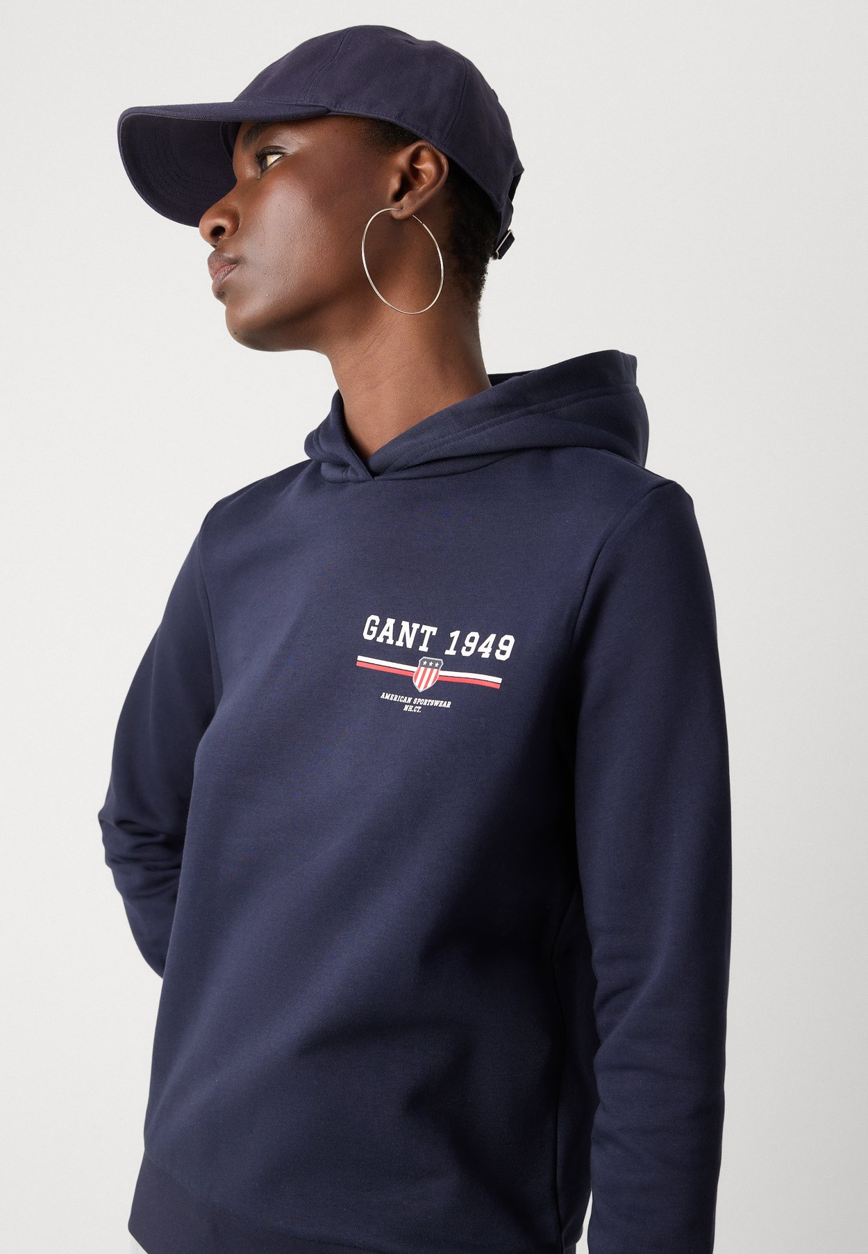 GRAPHIC HOODIE